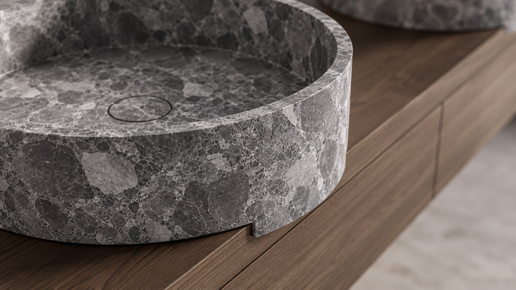 #Color_Breccia