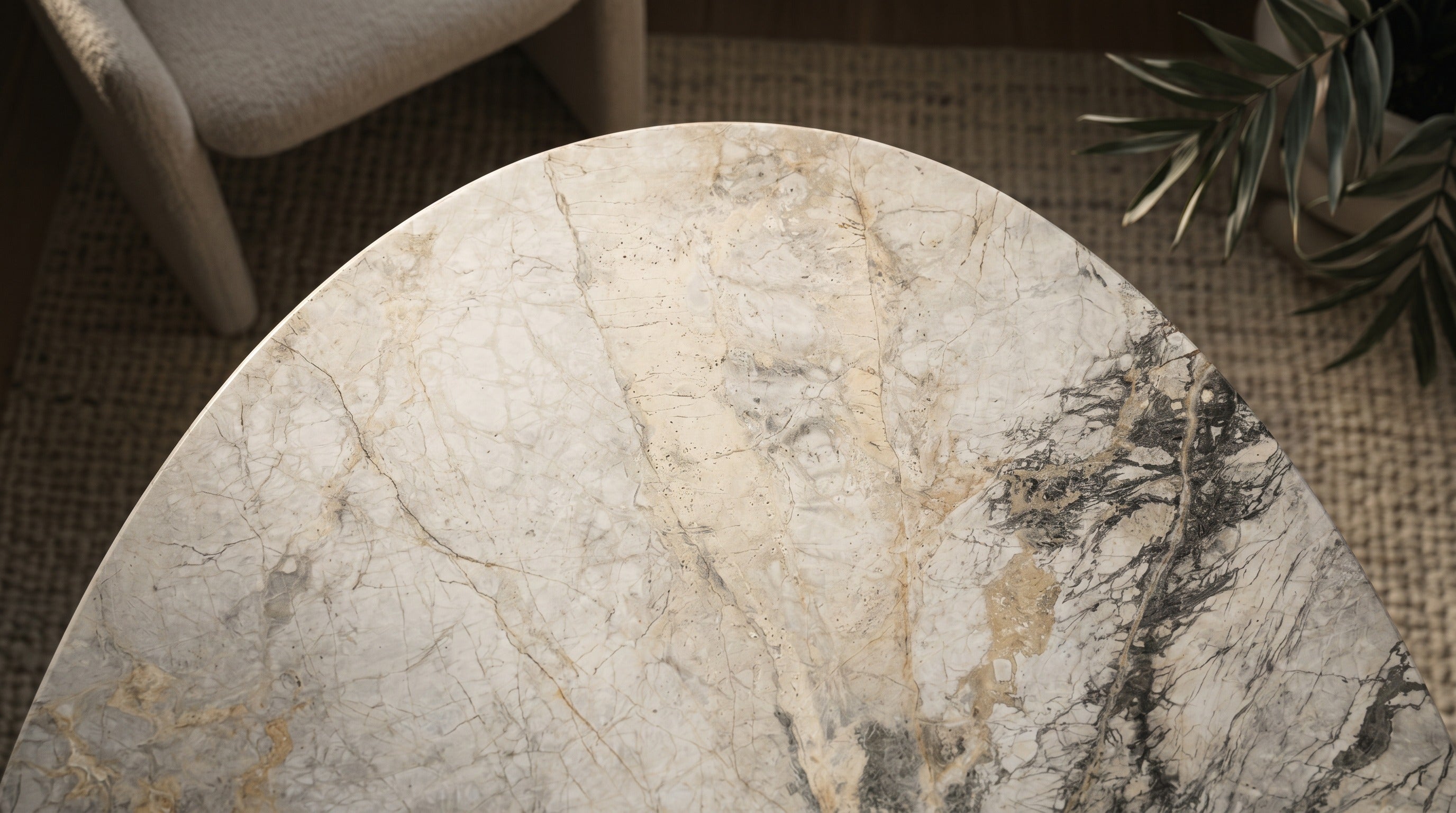 VITALITY Dining Table