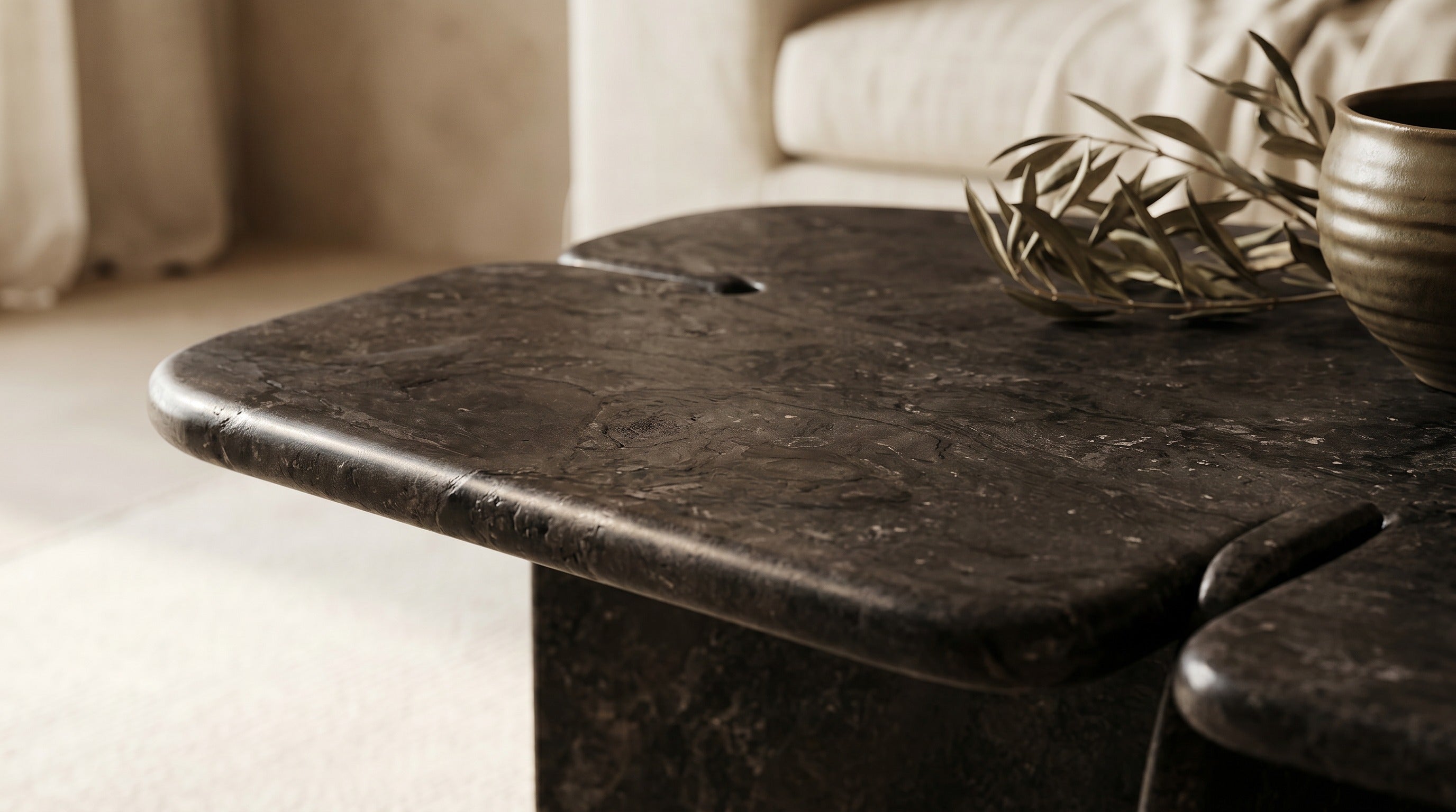 Medium Nesting Table