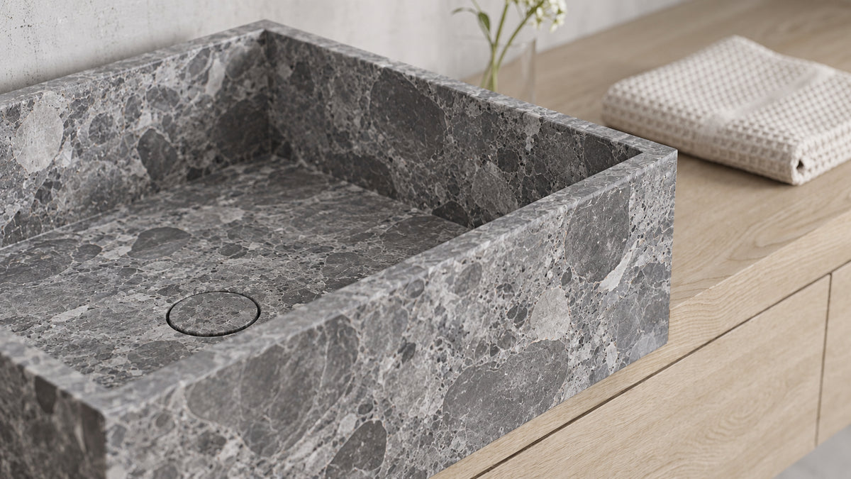 #Color_Breccia